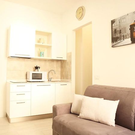 Navigli Tiny Bright House Milan Exterior photo